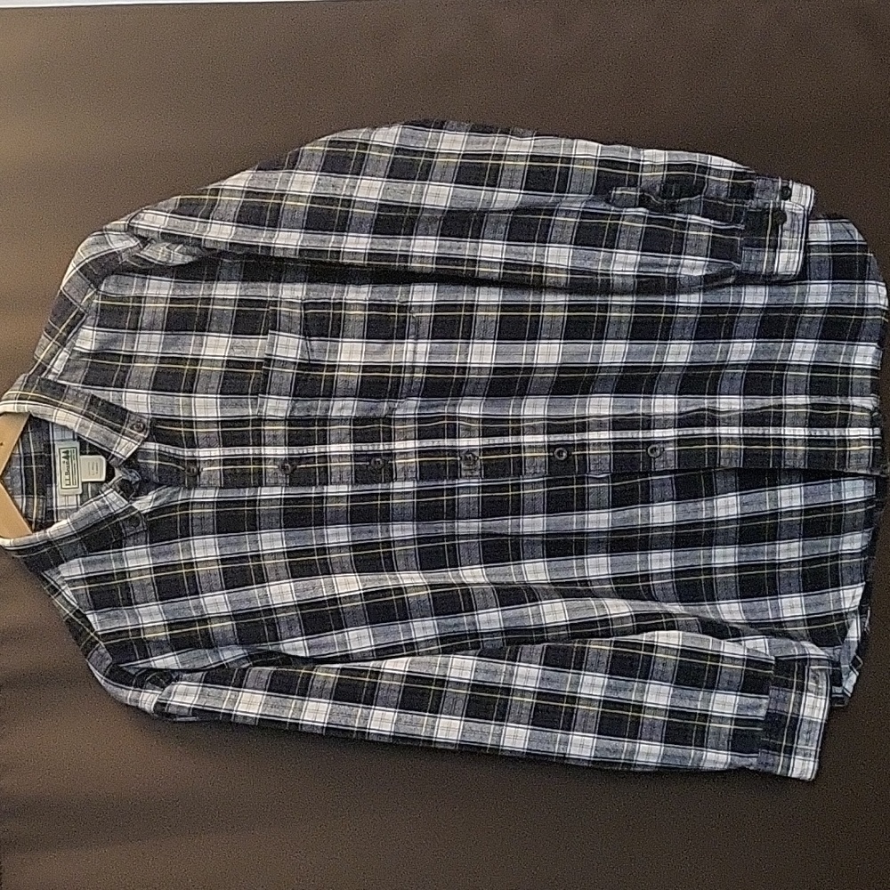 Vintage L.L. Bean Flannel Button-Down Long-Sleeve Shirt (L)